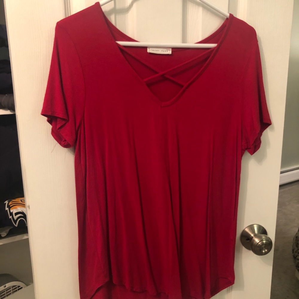 Boutique Red cotton tee with neck details